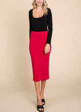 Load image into Gallery viewer, Red Swirl Midi Skirt