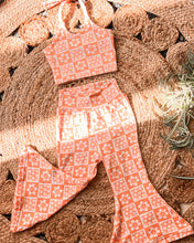 Load image into Gallery viewer, A Pocket Full of Daisies Halter and Bell Bottom Set in Peach