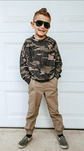 Load image into Gallery viewer, Boys Camouflage Sweatshirt
