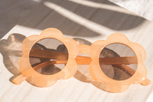 Load image into Gallery viewer, Daisy Round Sunnies in Tangerine Orange
