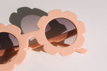Load image into Gallery viewer, Flower Child Sunnies in Peach
