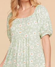 Load image into Gallery viewer, Daisy Lane Floral Print Puff Sleeve Dress with Pockets
